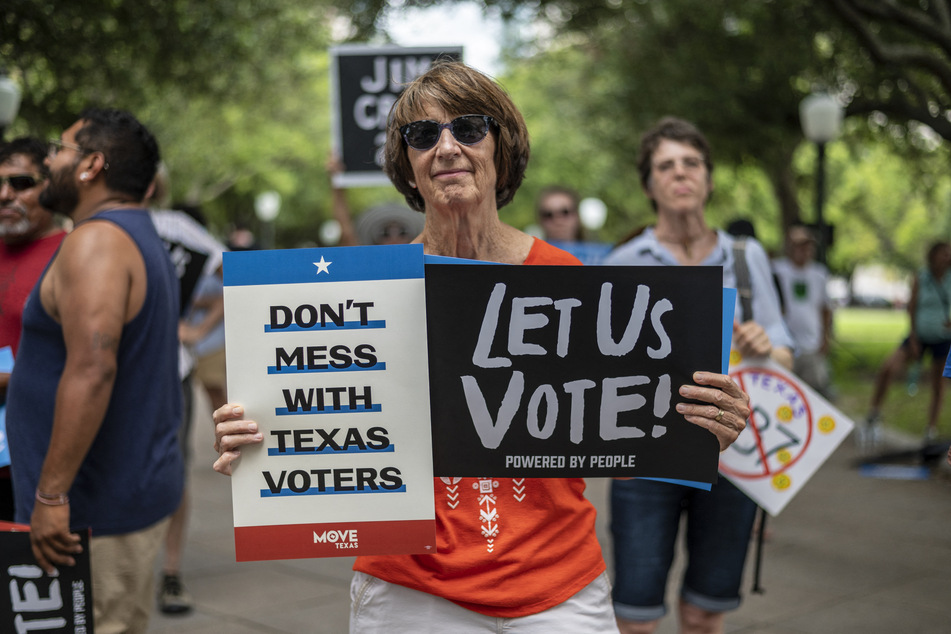 Though Republicans are still in control of the state, the 2022 midterms show a glimmer of hope for independents and progressive Democrats.
