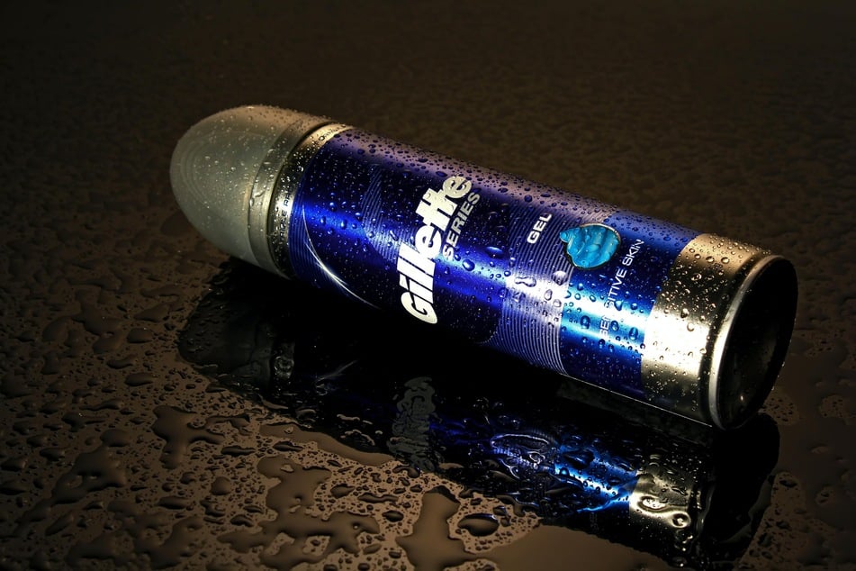 Shaving cream foam can be used to treat makeup stains at home.
