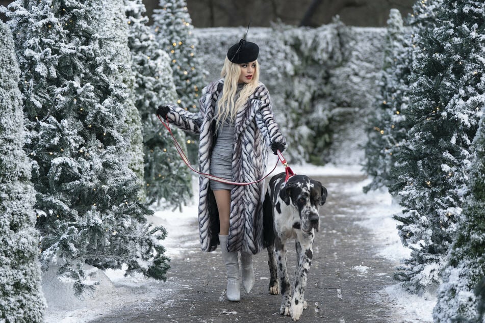 Vanessa Hudgens reprises her multiple roles in the Christmas romance-comedy, The Princess Switch 3: Romancing the Star.