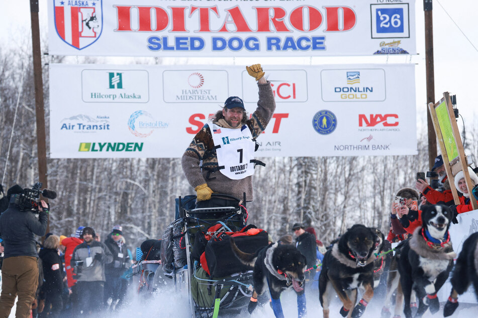 The 2026 Iditarod has begun, with reigning champion Jessie Holmes in pole position to retain his title.