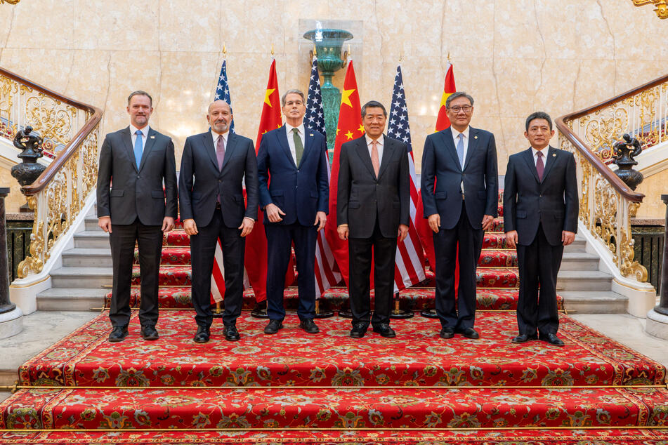Top officials from the US and China said Tuesday they had agreed on a "framework" to move forward on trade, after two days of high-level talks in London to resolve tensions.