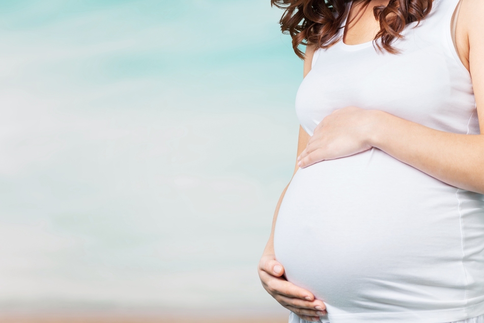 Pregnant woman loses her baby because of failed prank