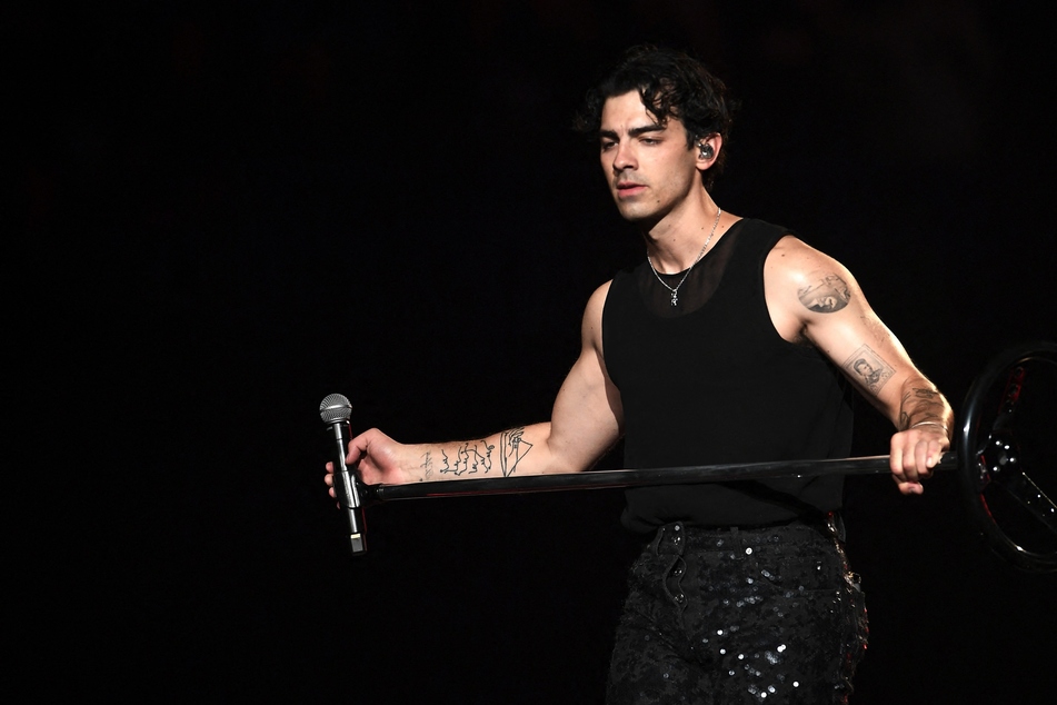Joe Jonas recounts "crazy in person" CVS encounter in viral TikTok