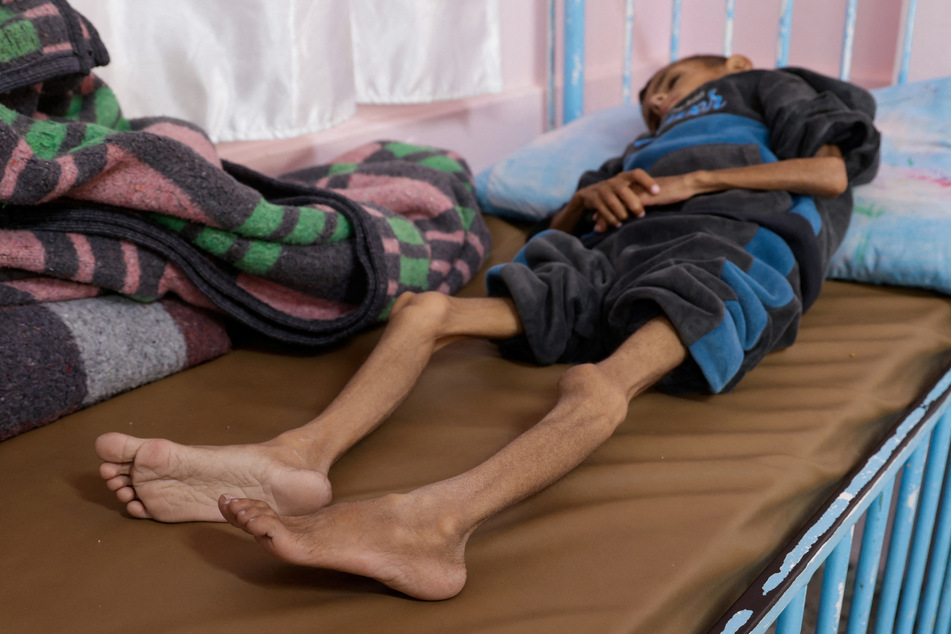 UN human rights chief warns 14,000 babies in Gaza could die in next 48 hours amid Israeli blockade