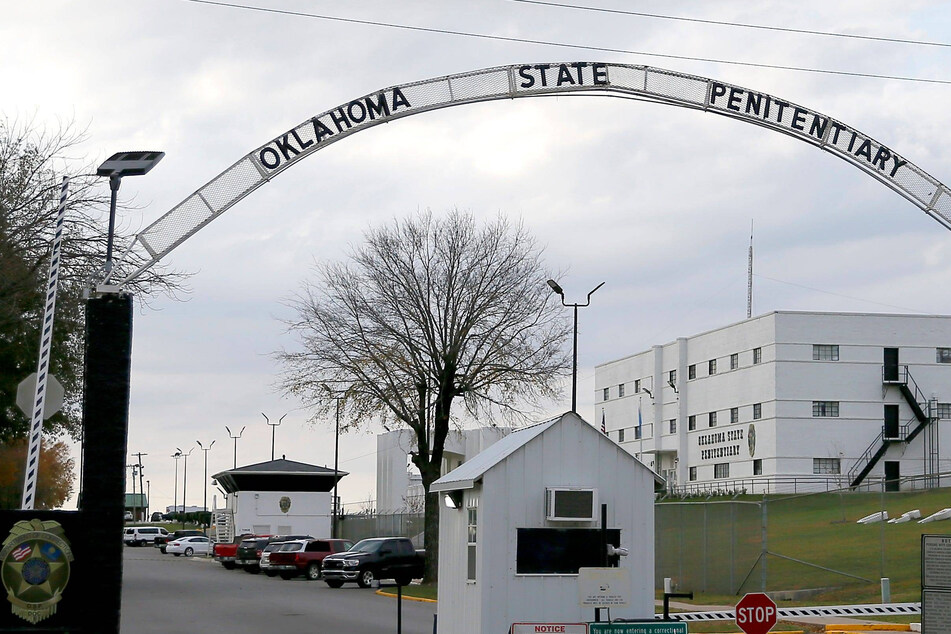 Tremane Wood granted clemency just minutes before scheduled execution