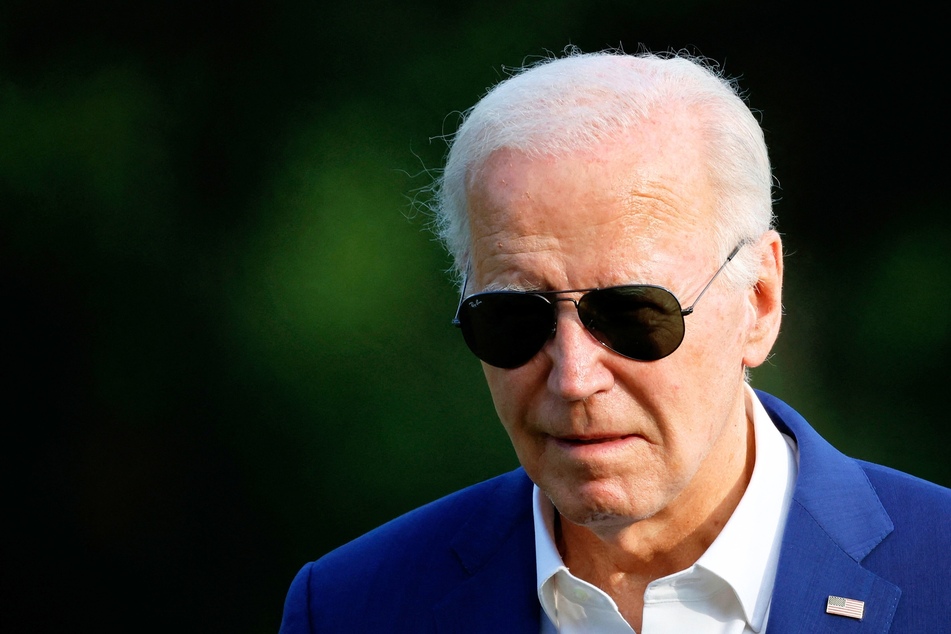 Biden's staff give him startlingly detailed instructions as new report reveals event prep