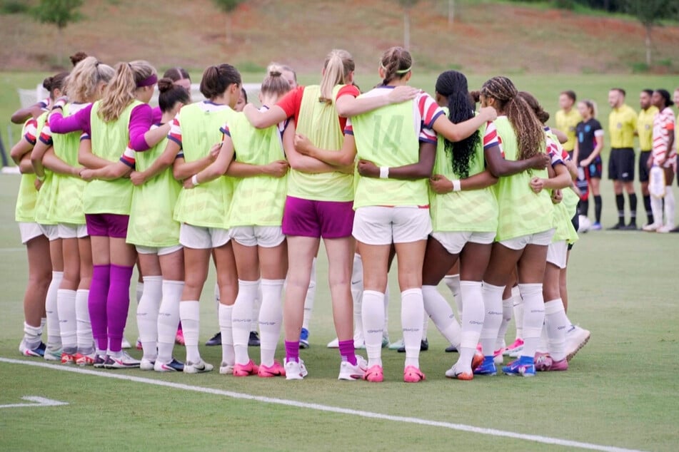 The US Women's Under-20 team huddles up before a friendly match against England in Fayetteville, Georgia, on July 9, 2026.