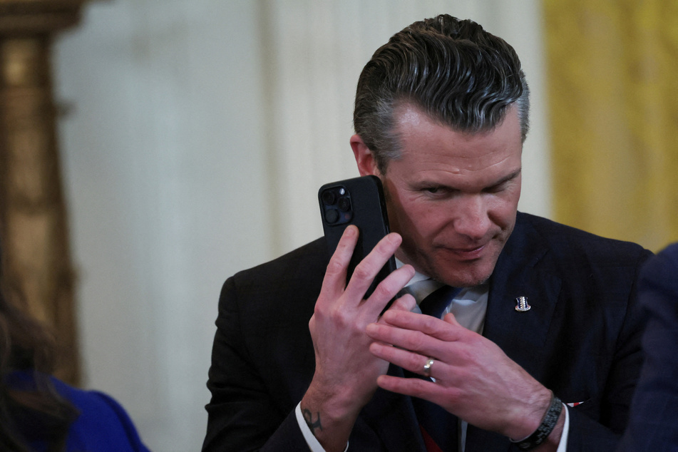 Pete Hegseth under increasing pressure as scandals pile up: "Two big problems have merged"