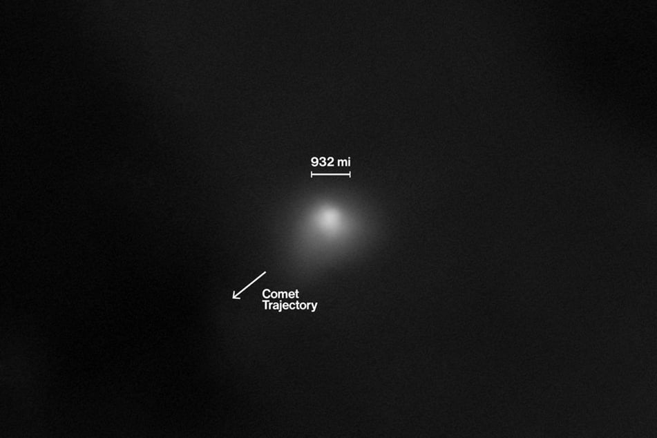 This NASA image, obtained on November 19, 2025, shows an annotated version, with the trajectory and scale bar, of the interstellar comet 3I/ATLAS, captured by the High Resolution Imaging Science Experiment (HiRISE) camera on NASA’s Mars Reconnaissance Orbiter spacecraft on October 2, 2025.