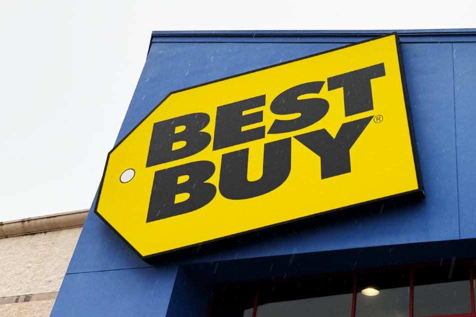 Best Buy just slashed prices on Saturday, October 3