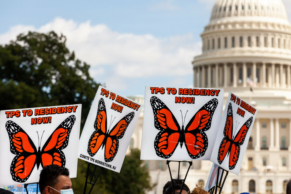 Biden administration moves to help Dreamers after court ruling