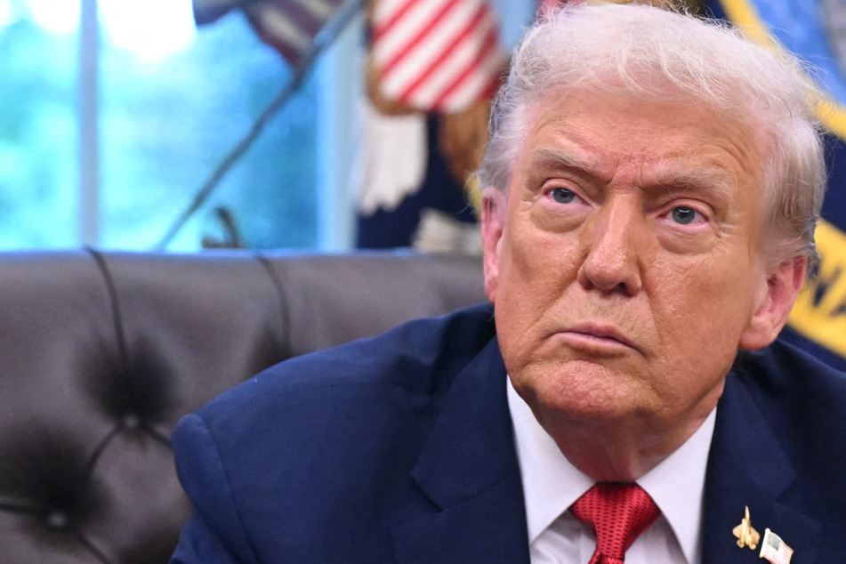 Trump teases "something special" in Middle East talks ahead of Netanyahu visit