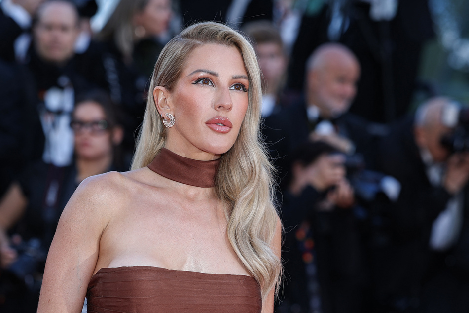 Ellie Goulding is planning to release a new album in September.