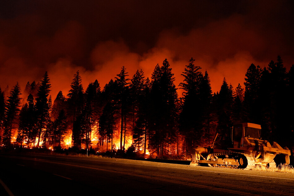 Park Fire rages on as authorities issue "increased activity" warning