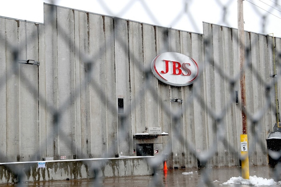 US meatpacking plants caught in horrific child labor violations