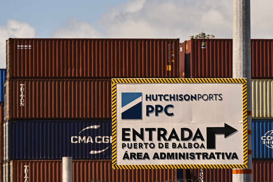 China and the US traded barbs amid a conflict that started when a Hong Kong-based company was barred from managing Panamanian ports.