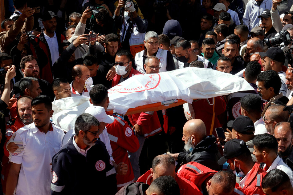 UN official warns Gaza mass grave underscores Israel's "war without limits"