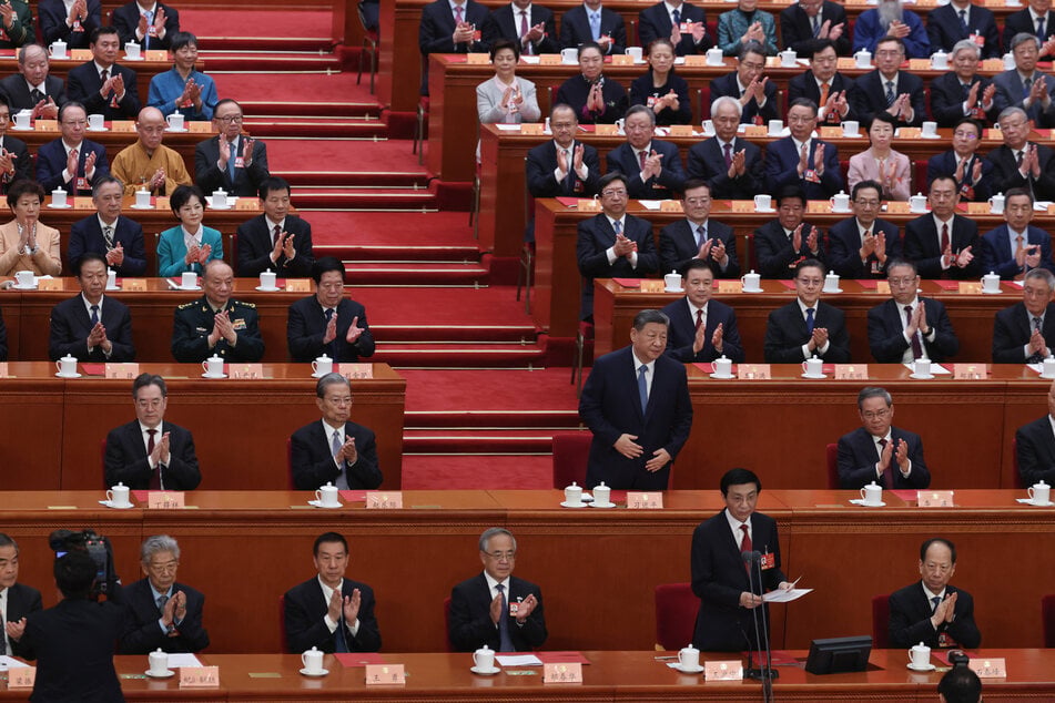 Chinese authorities continue to use torture as a means to force confessions, a human rights organization said.
