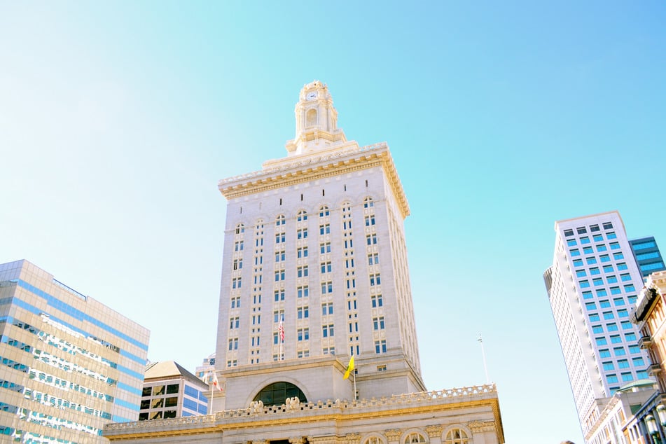 The incident occurred outside Oakland City Hall.