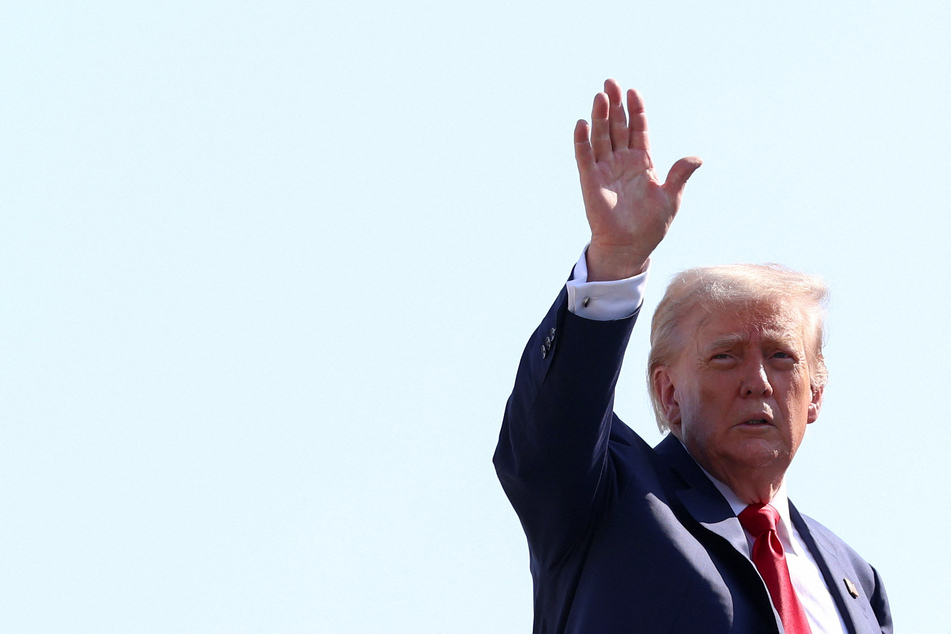 Trump has "very good conversation" with Cambodia and Thailand about ceasefire