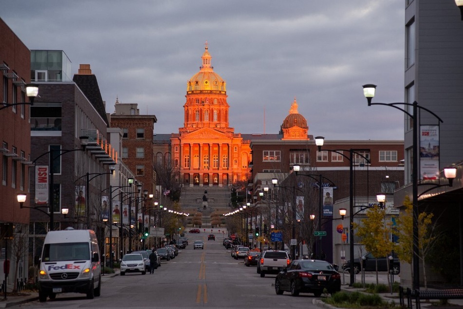 Republicans in the Iowa state Senate have passed a law to roll back existing child labor protections.