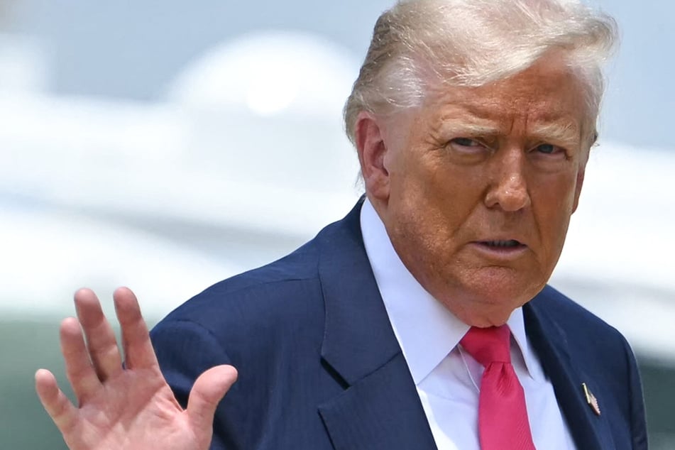 Donald Trump said Ukraine should not target Moscow following a report claiming he had encouraged President Volodymyr Zelensky to hit the Russian capital.