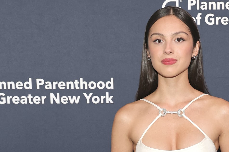Olivia Rodrigo spills her guts about her unexpected tour phobia!