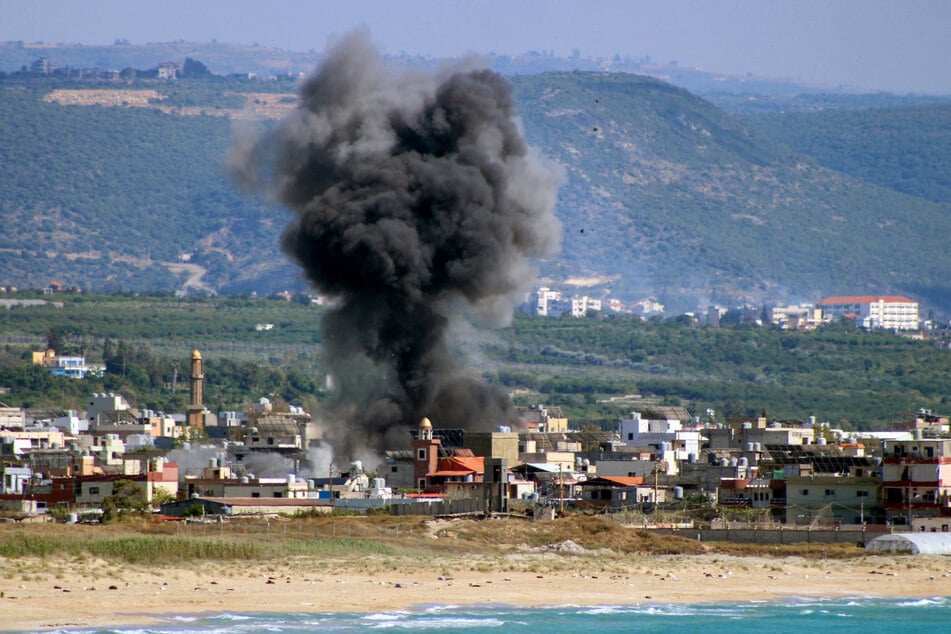 Smoke rises following an Israeli airstrike on the Rashidieh Palestinian refugee camp in the Tyre district of southern Lebanon on May 25, 2026.