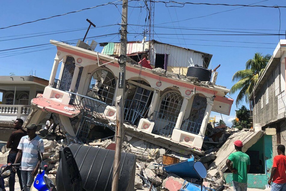 Haiti earthquake death toll passes 1,200 as rescuers continue search for survivors