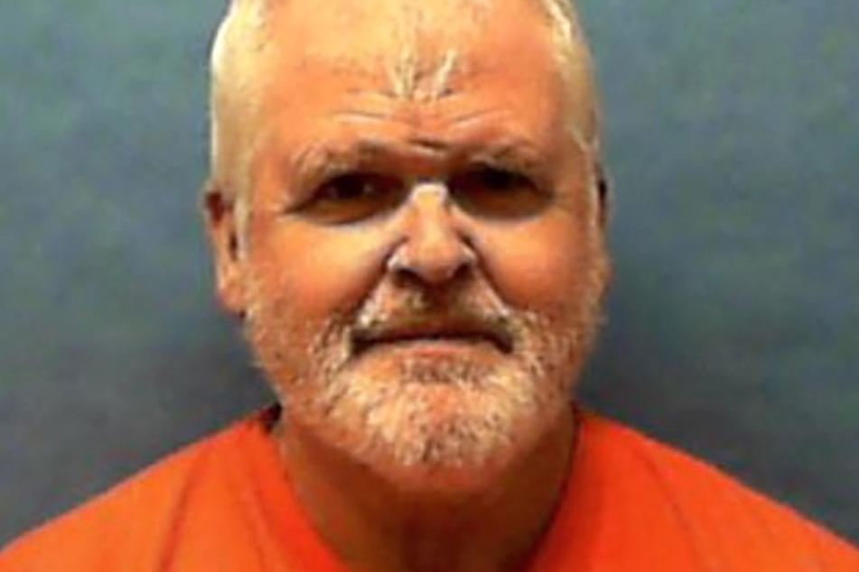 Jeffrey Hutchinson, convicted of killing his girlfriend and her three young children, is to be executed by lethal injection in Florida on Thursday.