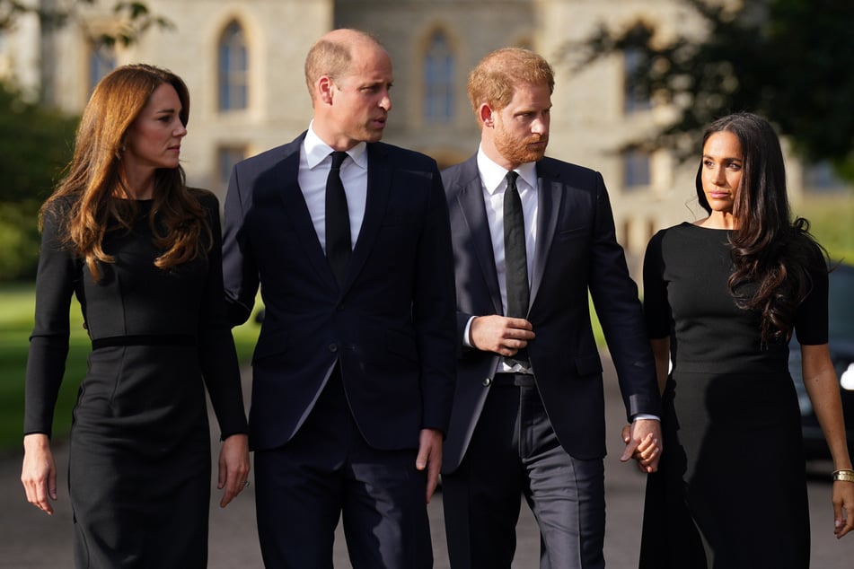 William and Kate reportedly blow off Harry and Meghan as Sussexes head to the UK