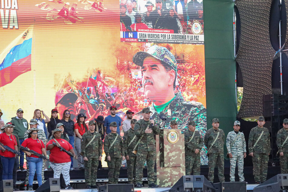 The Venezuelan army swore in over 5,500 new soldiers on Saturday and vowed to repel any invasion by "imperialist force(s)" (file photo).