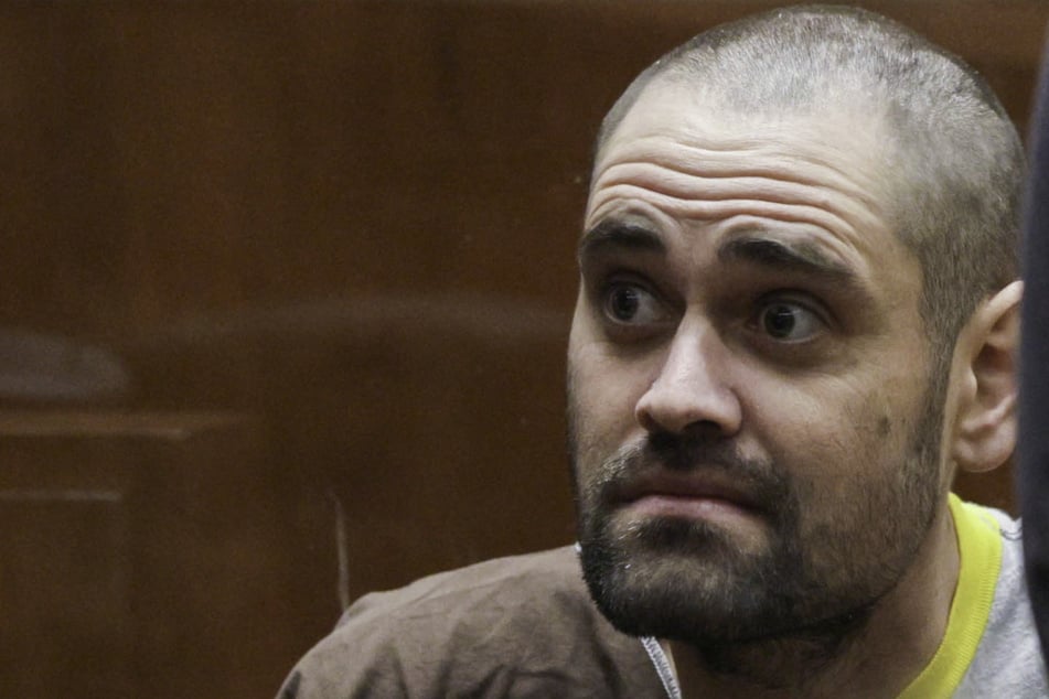 Nick Reiner seeks trust fund money for legal defense in parents murder case