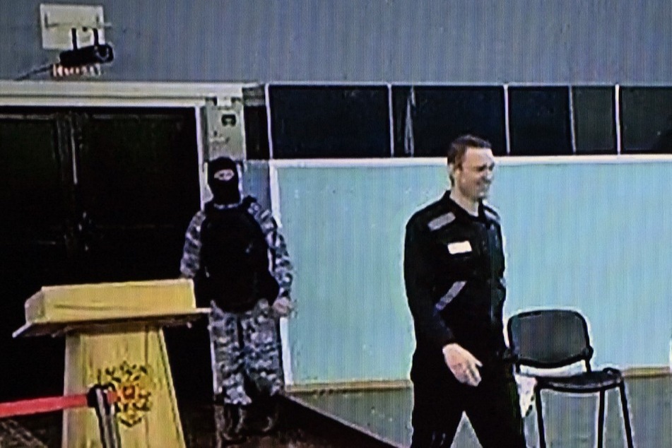 Alexei Navalny gets lengthy prison sentence from Russian court as US slams "unjust" decision
