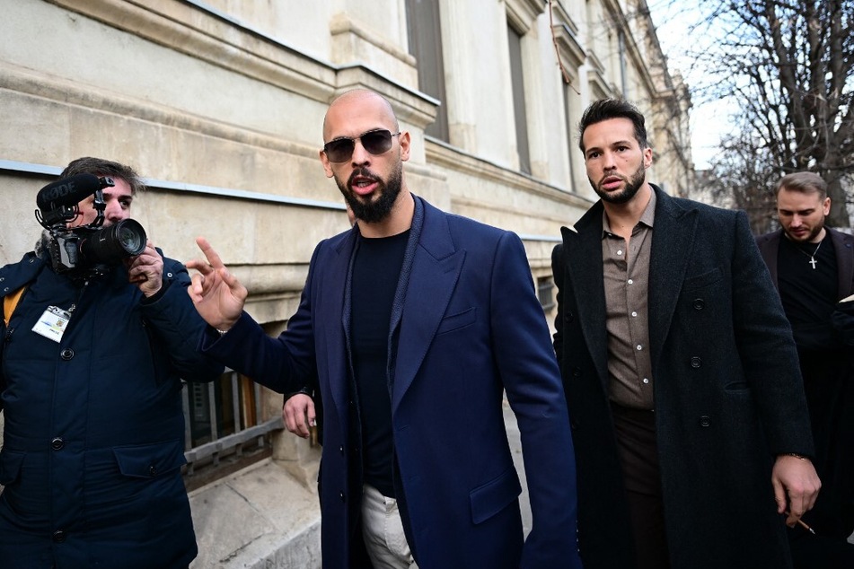 Brothers Andrew (l.) and Tristan Tate (r.) are accused of human trafficking and rape. They remain under judicial control and cannot leave Romania.