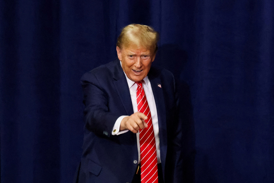 Donald Trump railed about the exchange rate between the Japanese yen and the dollar ahead of his meeting with the former prime minister.