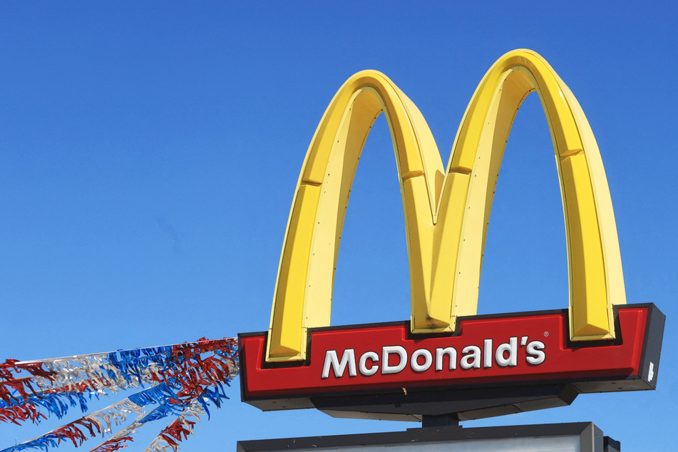 Atlanta woman gives birth to "Little Nugget" in a McDonald's bathroom
