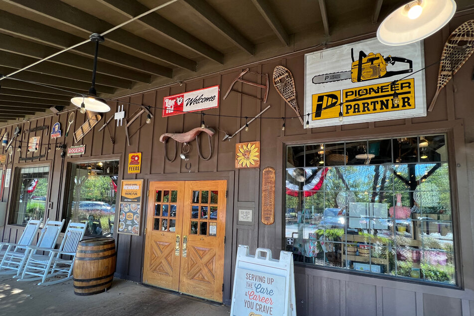 Cracker Barrel offers homestyle American cuisine.