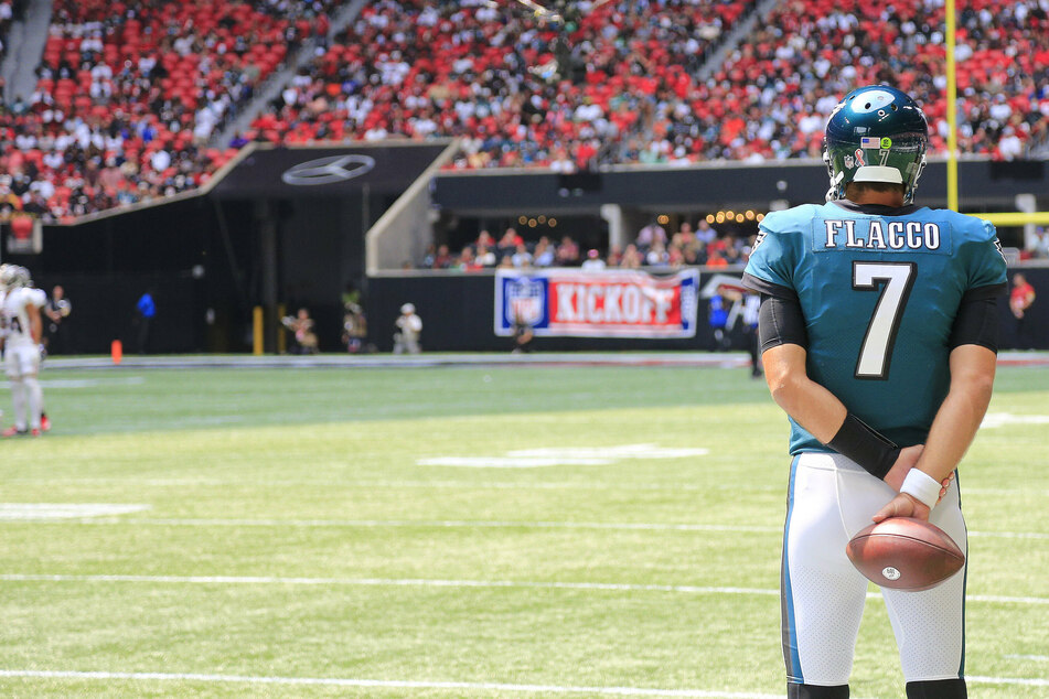 Jets bring back Joe Flacco as quarterback insurance after Wilson injury