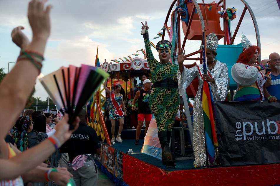 Florida's anti-drag law temporarily blocked by federal judge!