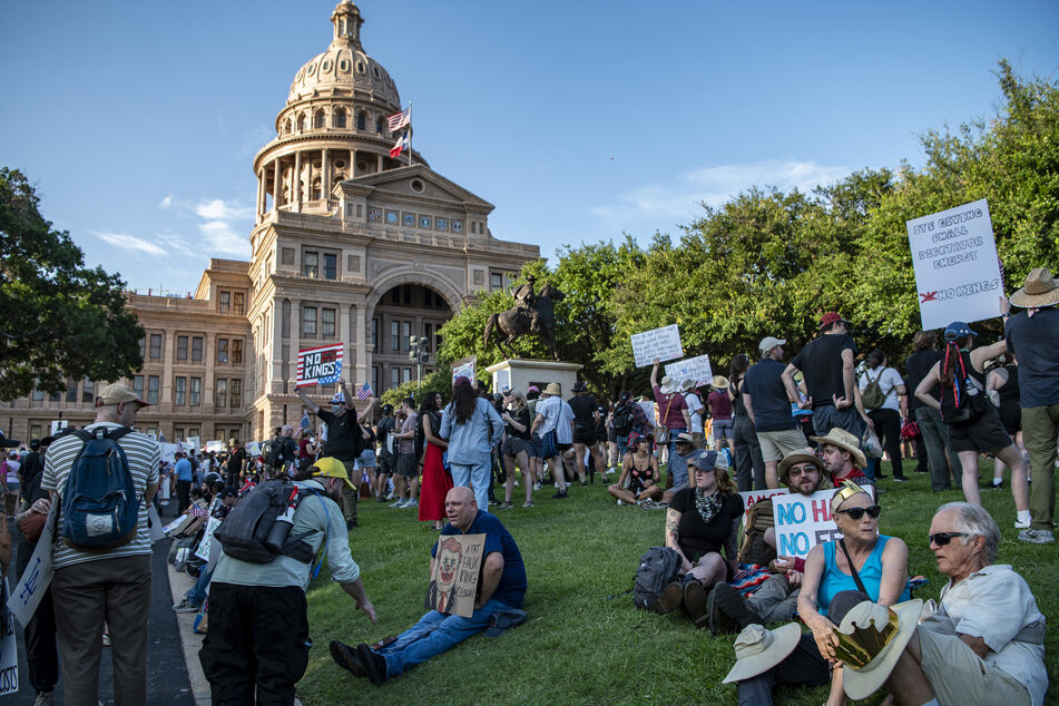 Texas Capitol evacuated amid threats after Minnesota lawmaker's assassination