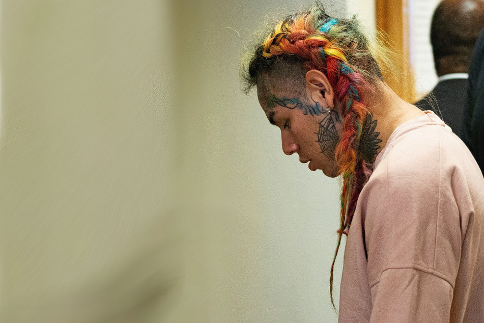 Tekashi 6ix9ine brutally beaten in Florida gym assault caught on video