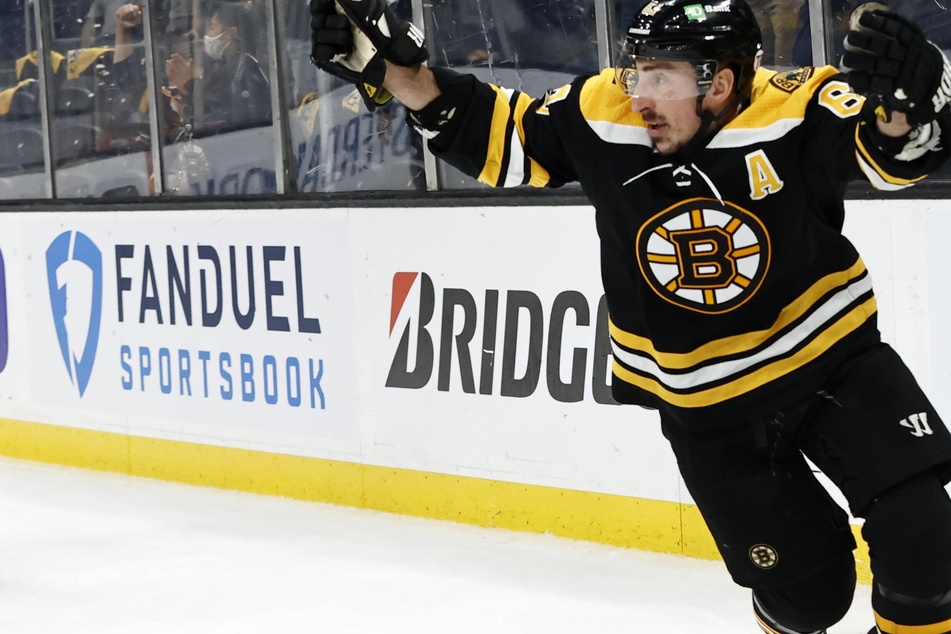 NHL Playoffs: The Bruins bruise the Capitals to take a commanding lead in the first round series
