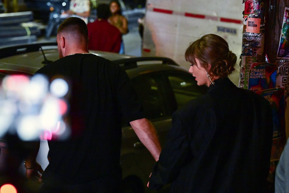 Taylor Swift and Travis Kelce turn heads as honeymoon rumors intensify
