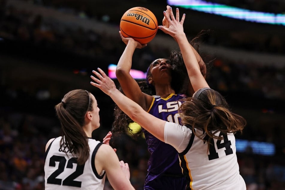 Angel Reese and Caitlin Clark will get things started for LSU and Iowa on November 6 against Colorado and Fairleigh Dickinson, respectively.