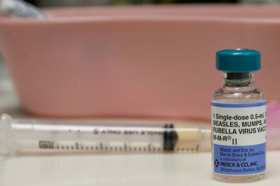 An unvaccinated child in Texas has died from measles, marking the first US fatality from the highly contagious virus in nearly a decade.