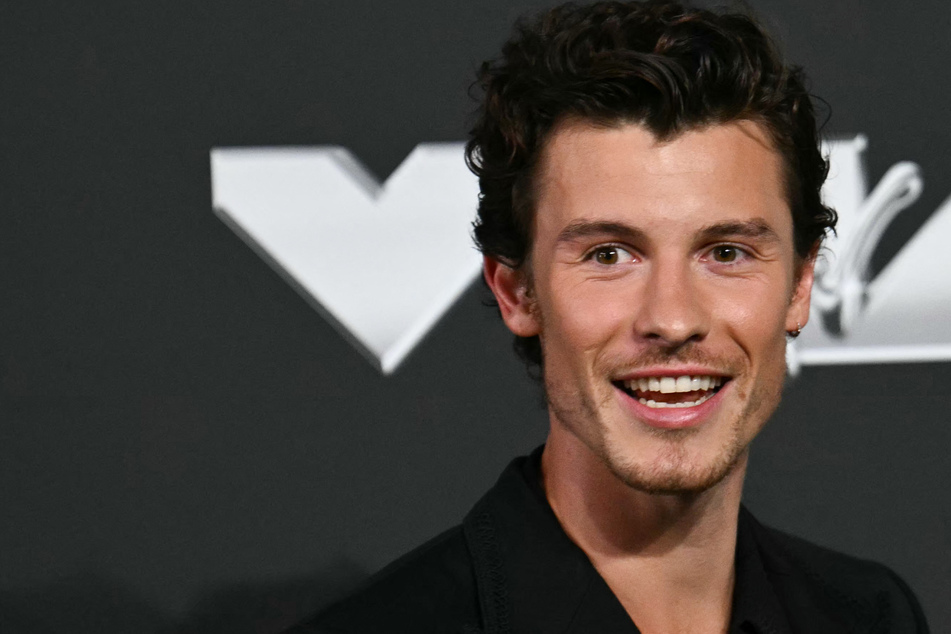 Shawn Mendes surprises fans with confession about his sexuality