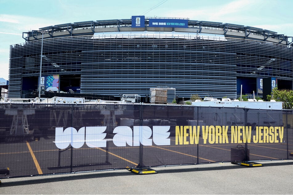 New York and New Jersey open probe into "impossibly high" World Cup ticket prices