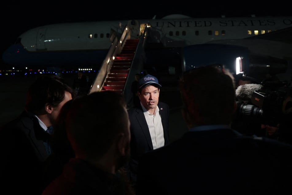 Secretary of State Marco Rubio speaks with members of the media before boarding a plane en route to Uzbekistan at Joint Base Andrews, Maryland, on October 17, 2026. He insisted the US did not deliberately slow down Starlink for Ukraine's military.
