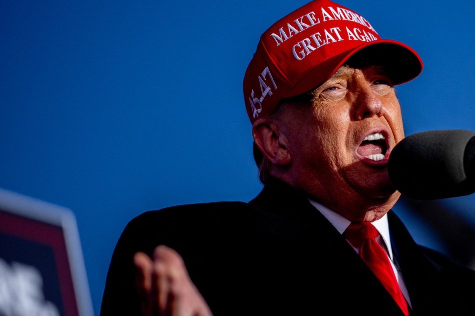 Trump compares himself to Al Capone and rails against judge at last rally before start of hush money trial